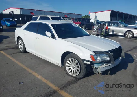 2014 Chrysler 300 from USA, damaged, VIN 2C3CCAAG3EH217765